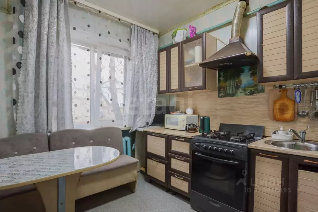 3-к кв. Иркутская область, Ангарск 92-й кв-л, 11 (56.1 м) - Фото 1