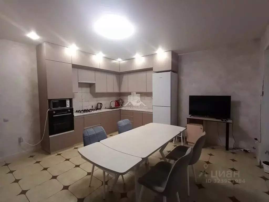 Дом в Белгородская область, Строитель Яковлевский городской округ, ... - Фото 2