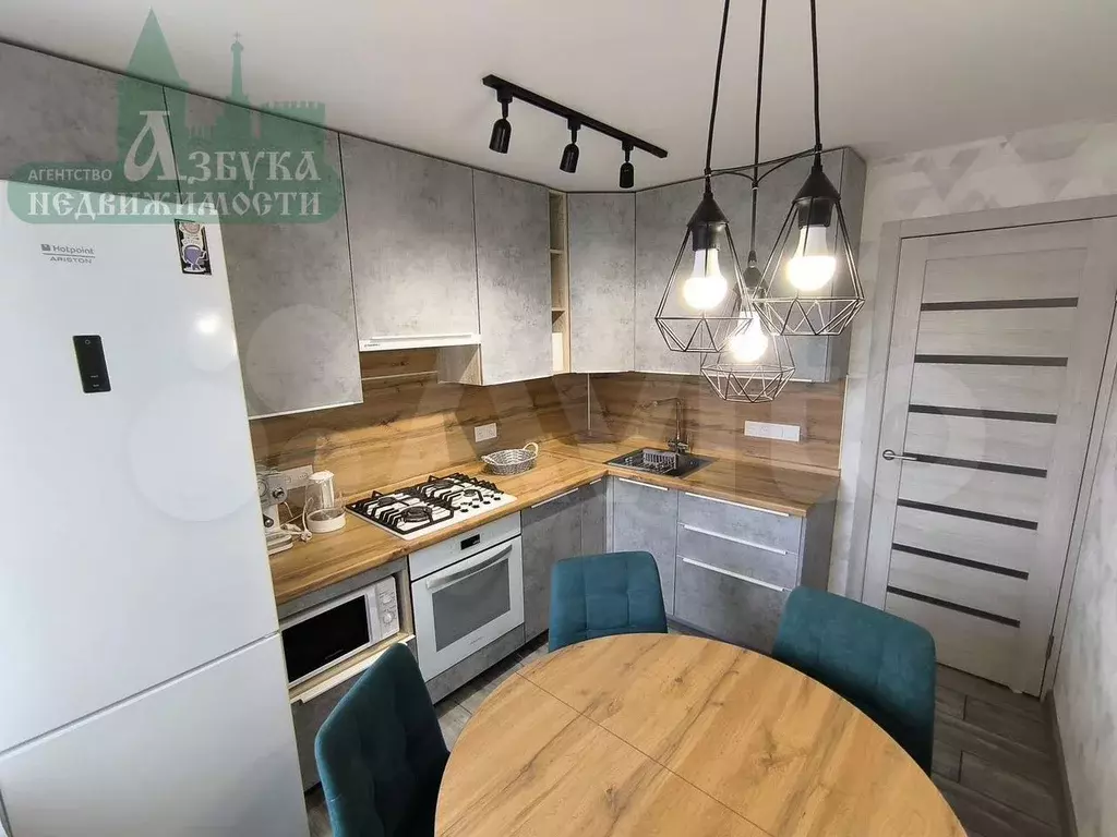 4-к. квартира, 86 м, 9/9 эт. - Фото 1