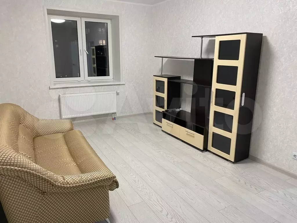 2-к. квартира, 60 м, 7/9 эт. - Фото 0