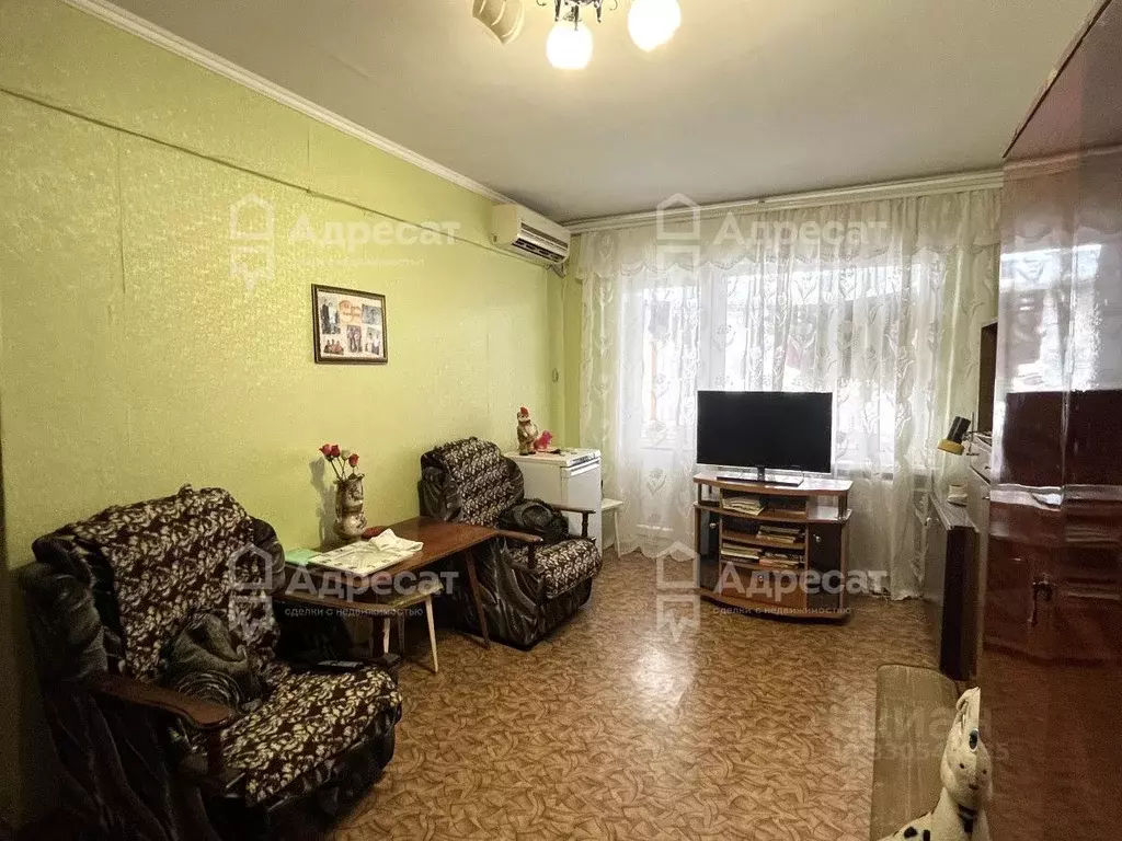 2-к кв. Волгоградская область, Волгоград ул. Козака, 13 (40.9 м) - Фото 1