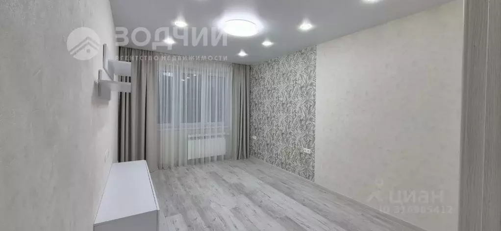 1-к кв. Чувашия, Чебоксары бул. Солнечный, 8к2 (36.0 м) - Фото 0