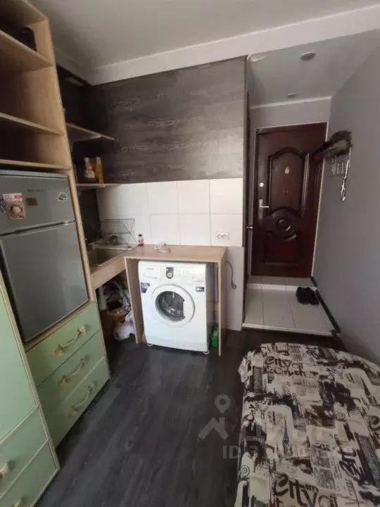 Комната Красноярский край, Красноярск ул. Анатолия Гладкова, 17а (12.0 ... - Фото 1