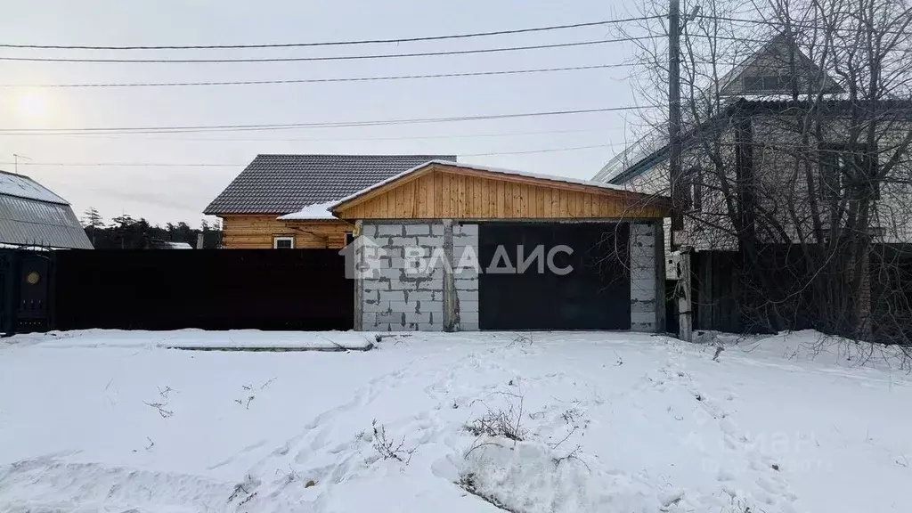 Дом в Бурятия, Улан-Удэ Тепловик мкр, ул. Тепловая, 6 (120 м) - Фото 1