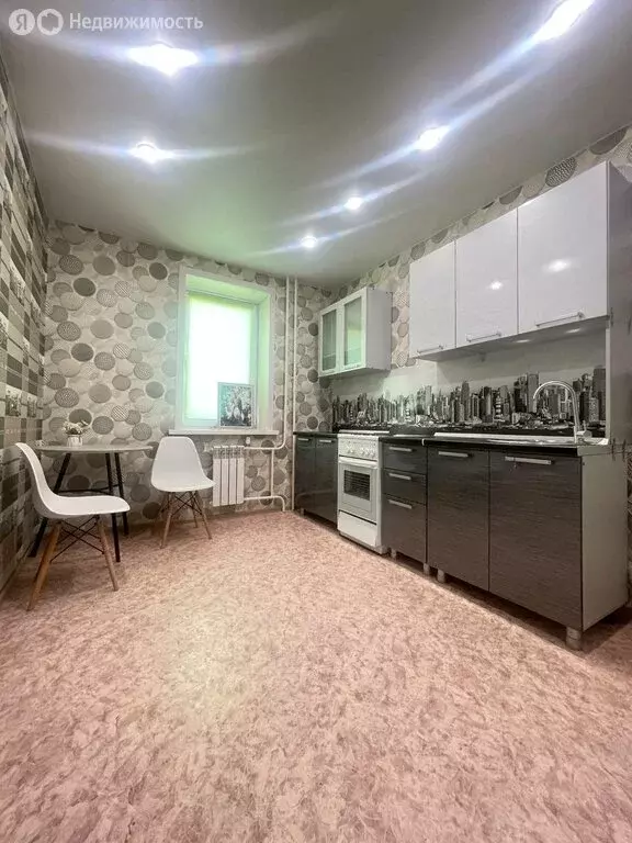 2-комнатная квартира: Братск, улица Гагарина, 117 (41.2 м) - Фото 0