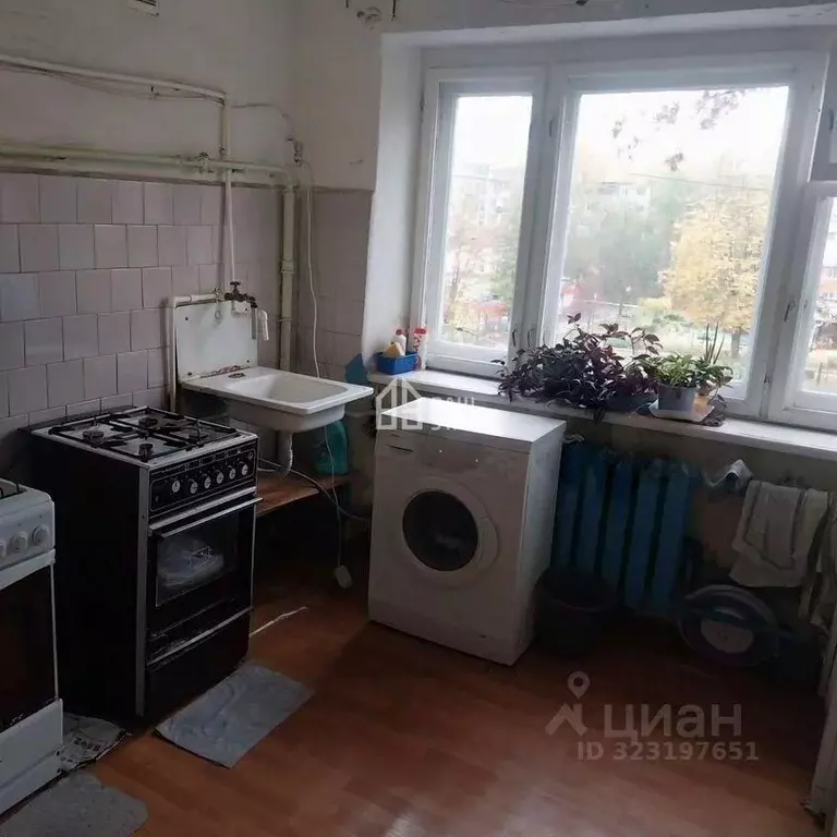 Комната Калужская область, Калуга Моторная ул., 15 (12.8 м) - Фото 0