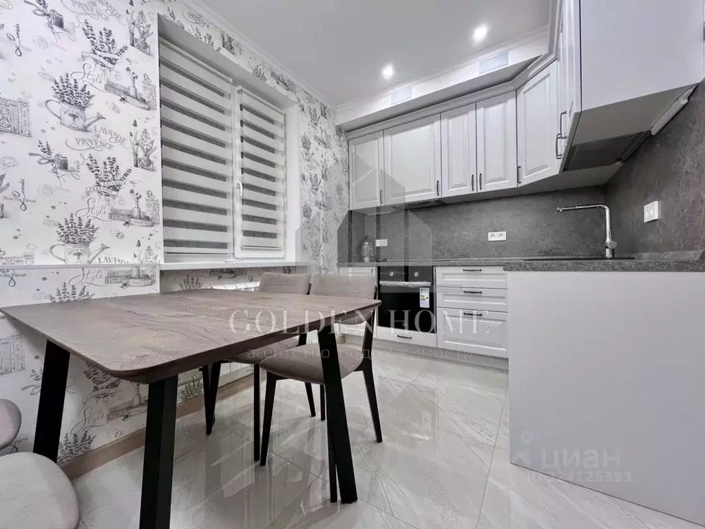 3-к кв. Санкт-Петербург ул. Савушкина, 115К3 (68.0 м) - Фото 0