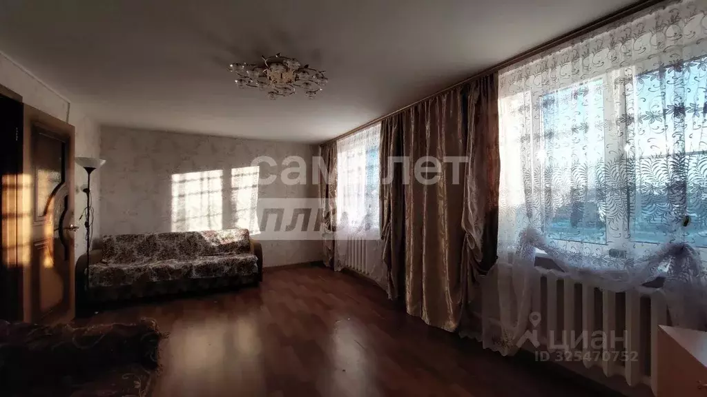 Дом в Курская область, Золотухинский район, Донской сельсовет, с. ... - Фото 1