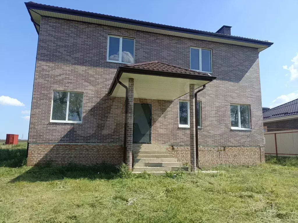 Дом 390 м на участке 9 сот. - Фото 0