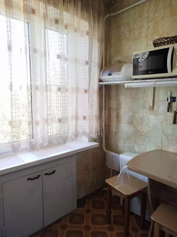 2-к. квартира, 42 м, 5/5 эт. - Фото 1