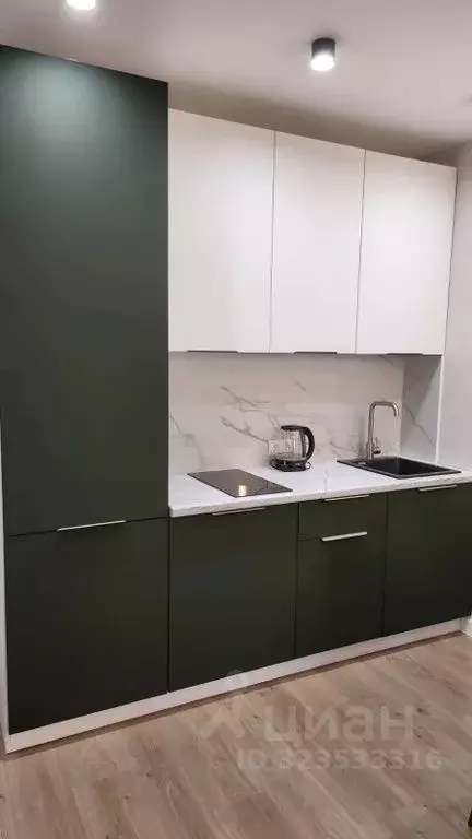 1-к кв. Свердловская область, Екатеринбург ул. Хуторская, 1/6 (33.0 м) - Фото 2