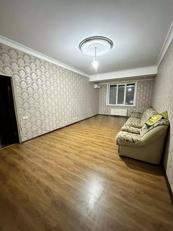 2-к. квартира, 90 м, 4/9 эт. - Фото 1