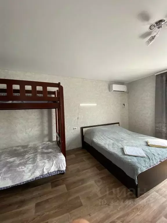 Дом в Воронежская область, Богучар ул. Брагонина, 68 (30 м) - Фото 1