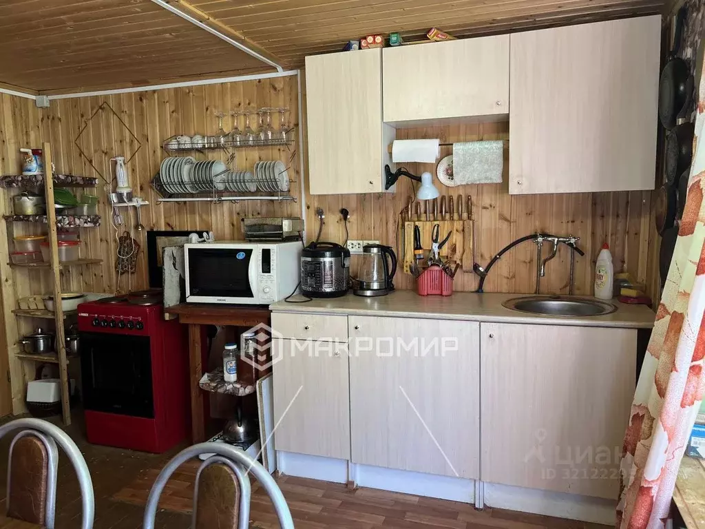 Дом в Ленинградская область, Выборгский район, Полянское с/пос, пос. ... - Фото 1