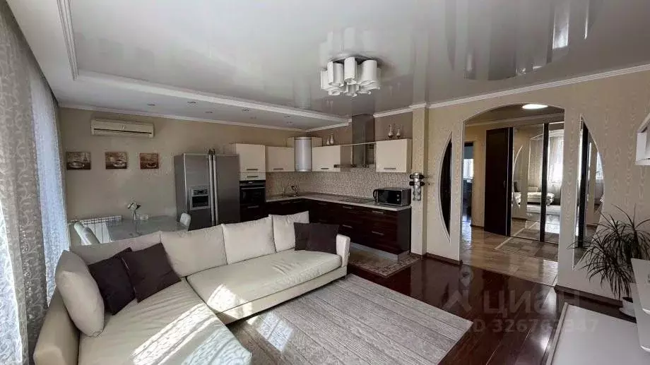 3-к кв. Новосибирская область, Новосибирск Холодильная ул., 17 (80.0 ... - Фото 1