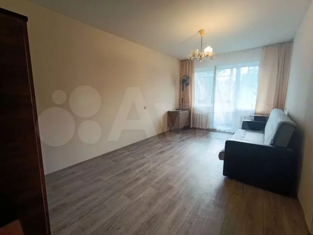1-к. квартира, 31 м, 5/5 эт. - Фото 1