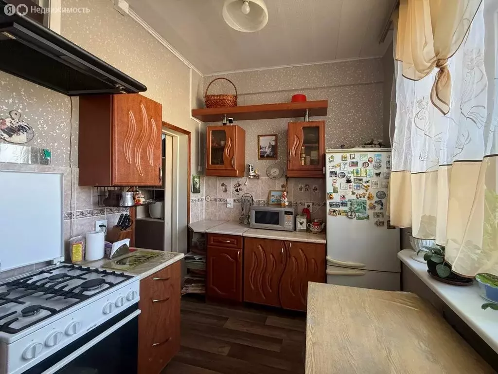 3-комнатная квартира: Нижний Новгород, улица Федосеенко, 81 (72.5 м) - Фото 1