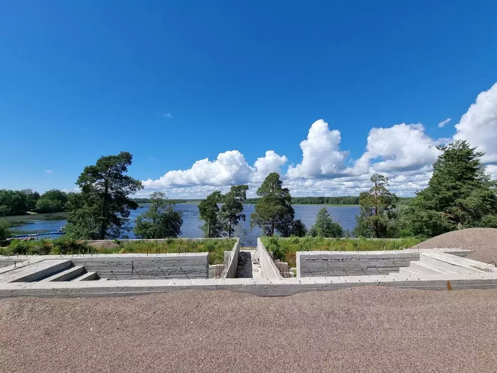 Участок в Ленинградская область, Выборг Казарменная ул. (48.0 сот.) - Фото 1