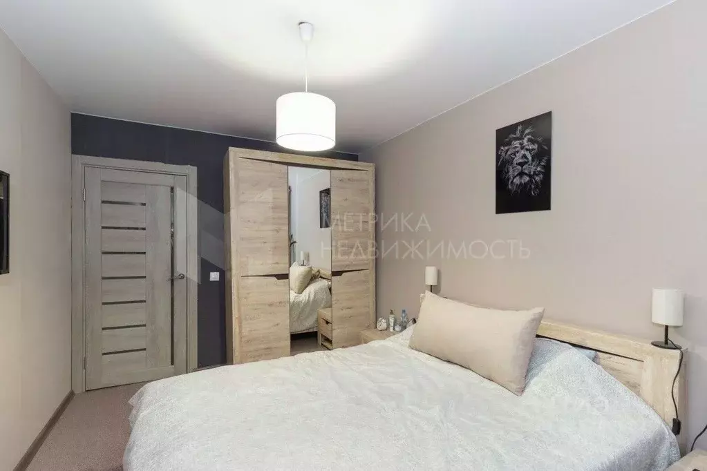 3-к кв. Тюменская область, Тюмень ул. Ратная, 1 (70.3 м) - Фото 1