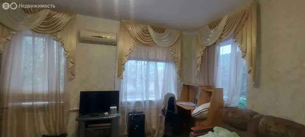 Дом в Лабинск, Революционная улица (59 м) - Фото 0