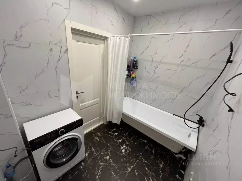 2-к кв. Тюменская область, Тюмень Широтная ул., 209к1 (73.0 м) - Фото 1