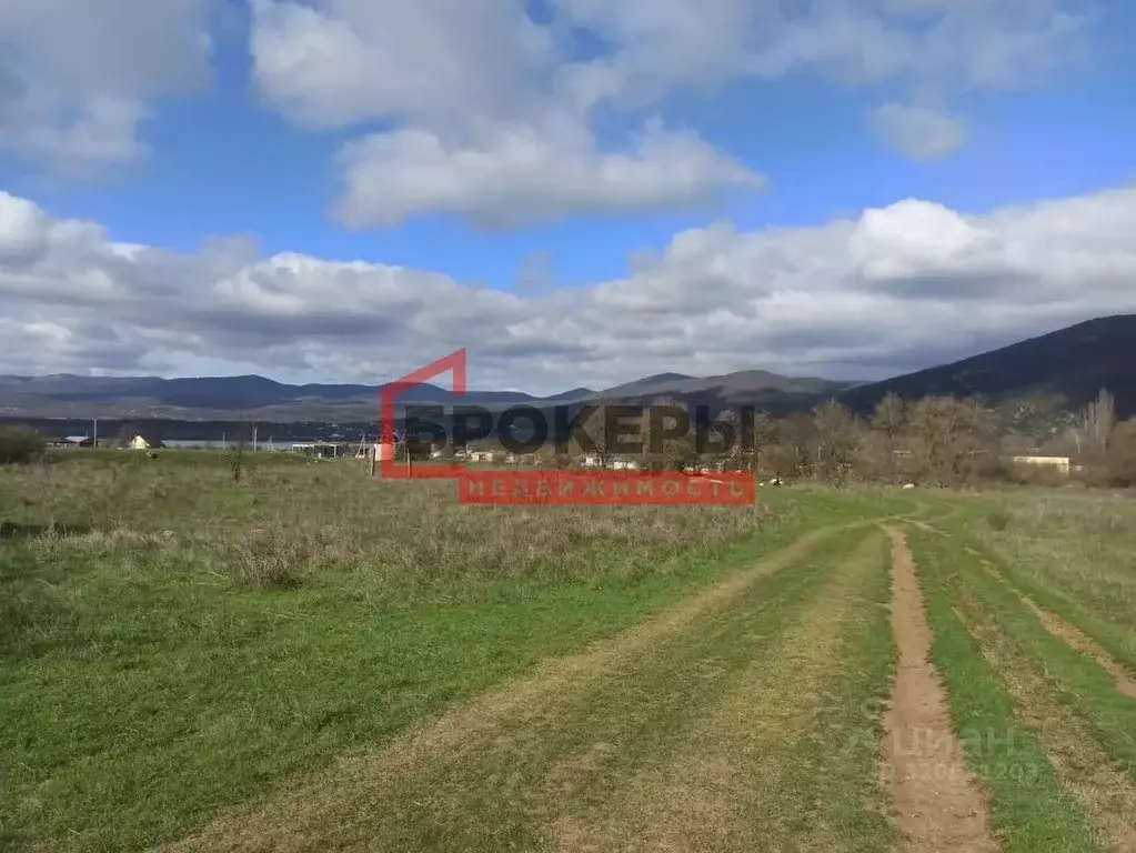 Участок в Севастополь с. Родниковское, ул. Степана Скитальца (10.0 ... - Фото 2