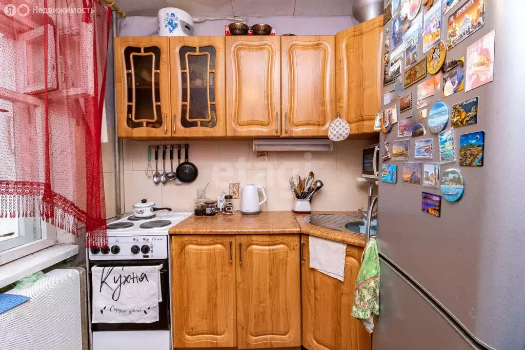 2-комнатная квартира: Тюмень, улица Коммунаров, 39 (46 м) - Фото 1
