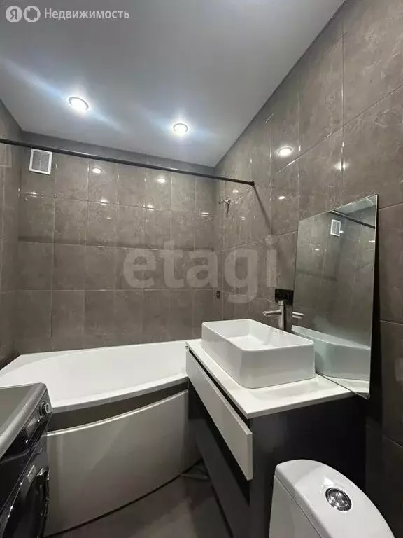 1-комнатная квартира: Новый Уренгой, район Северная Жилая Часть, ... - Фото 1