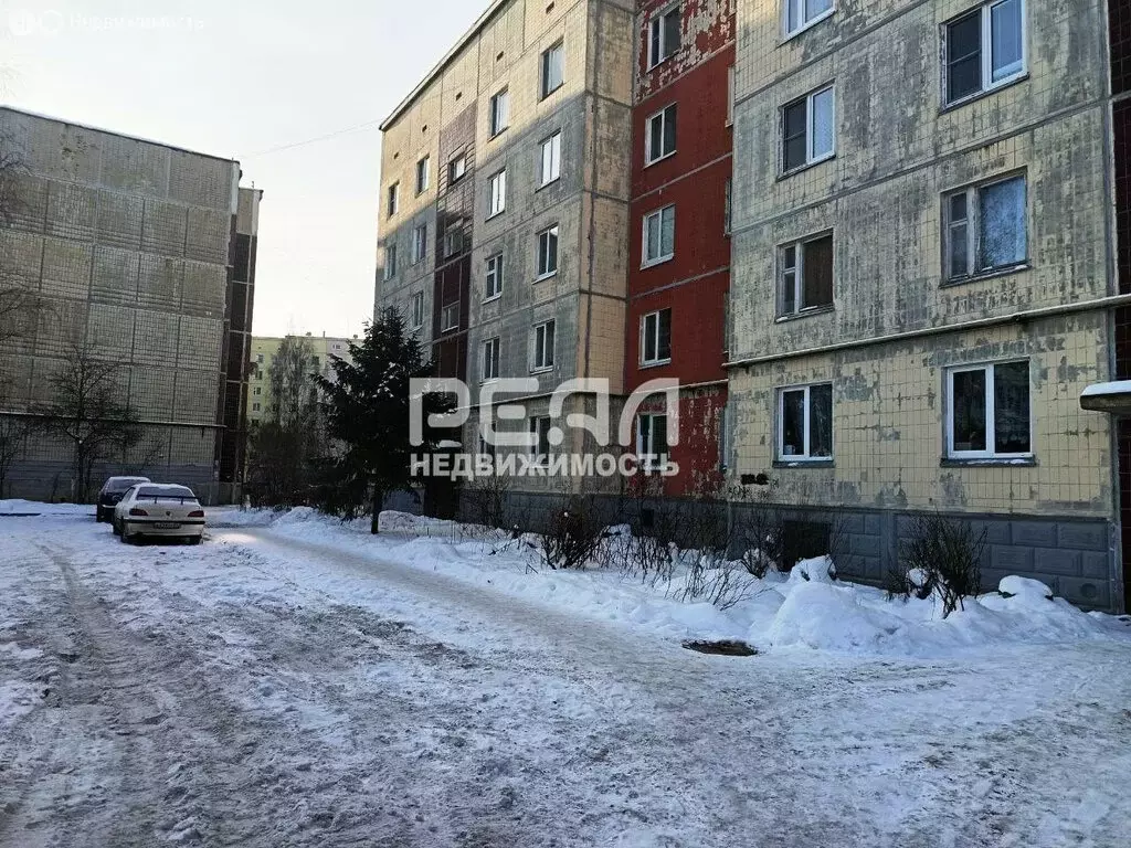 3-комнатная квартира: Гатчина, улица Слепнёва, 13к2 (71.3 м) - Фото 1