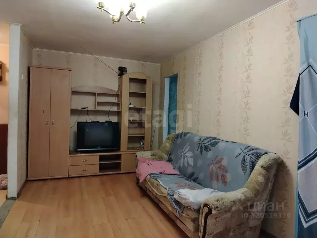 2-к кв. Смоленская область, Смоленск ул. Нахимова, 3а (45.0 м) - Фото 0