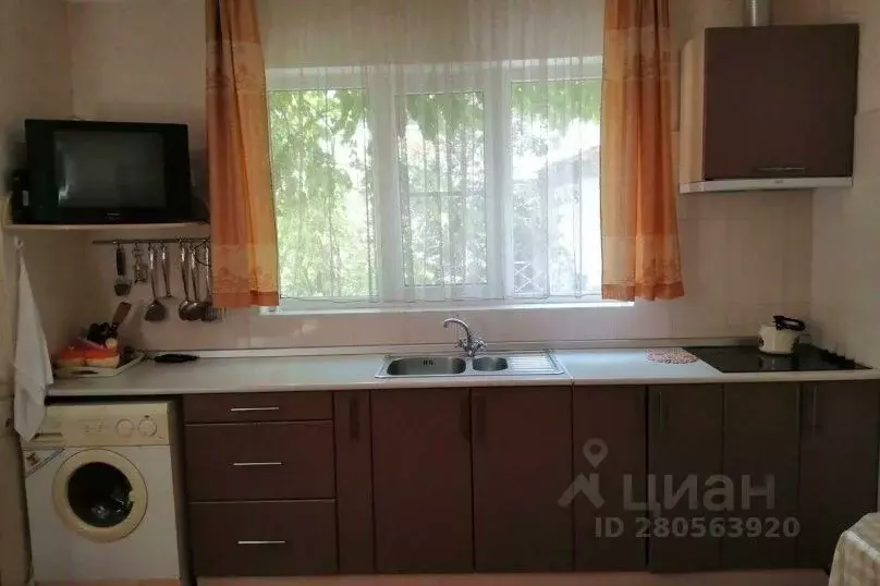 Дом в Ставропольский край, Ессентуки Советская ул., 34 (10 м) - Фото 1