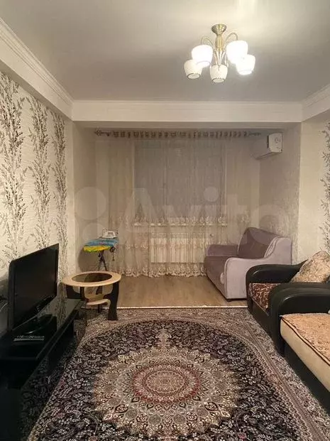 1-к. квартира, 50м, 5/10эт. - Фото 0