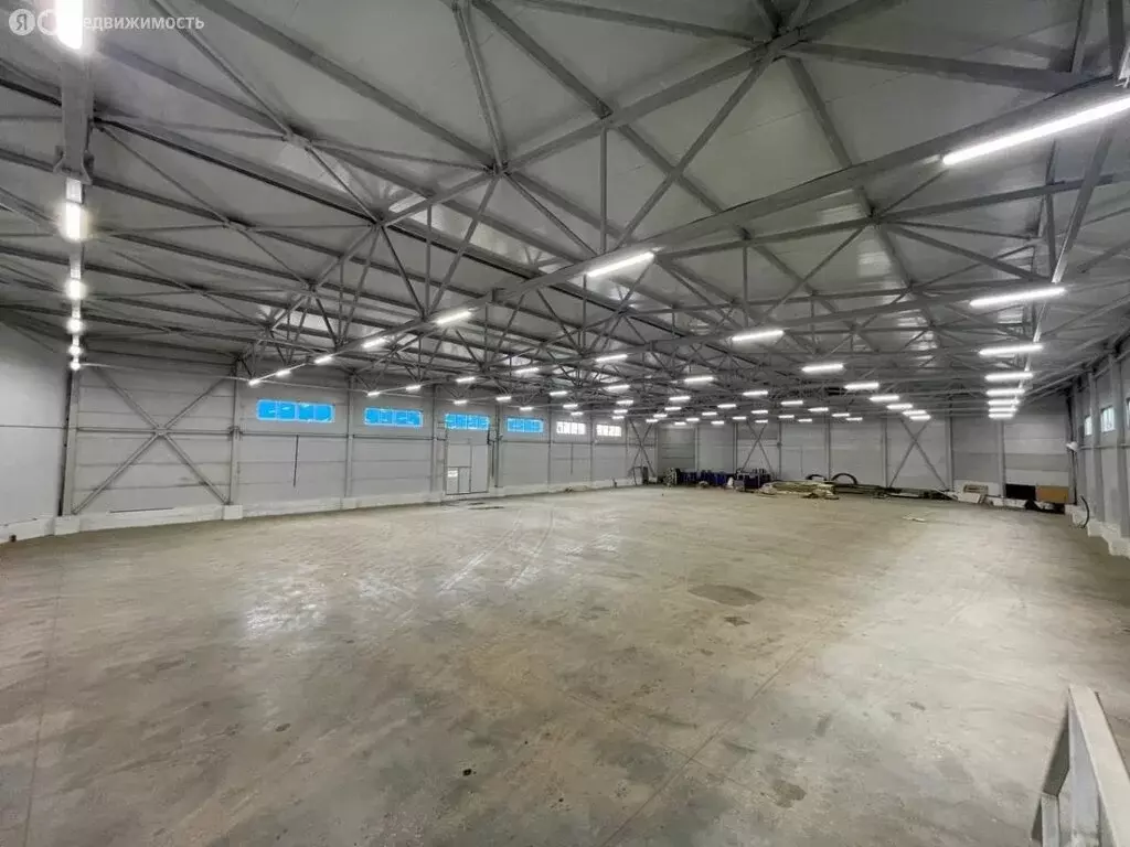 Склад (2100 м) - Фото 0