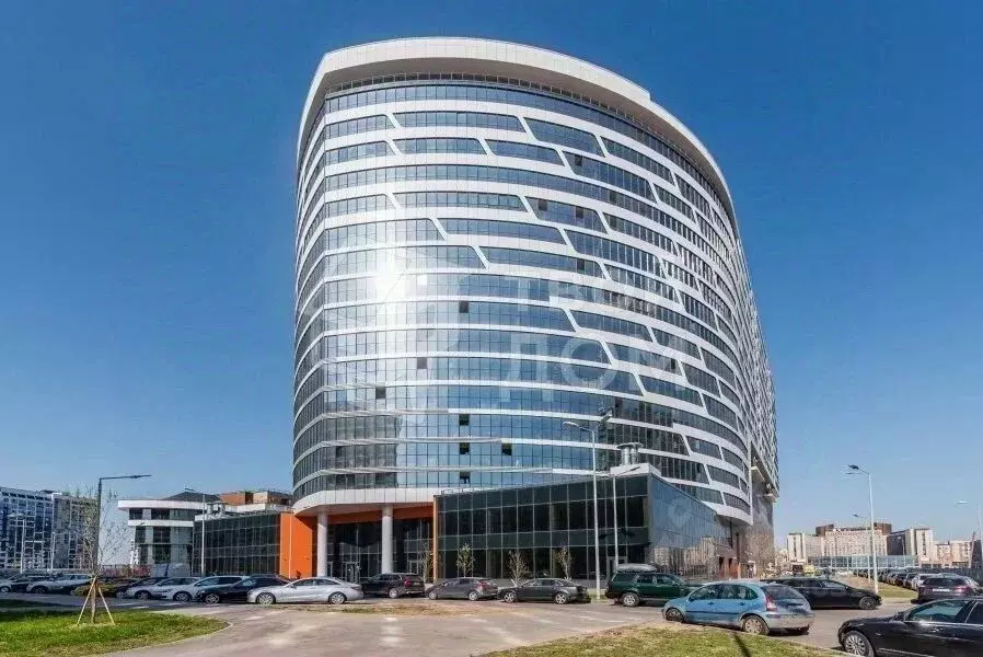 Гараж в Санкт-Петербург бул. Александра Грина, 1 (13 м) - Фото 1