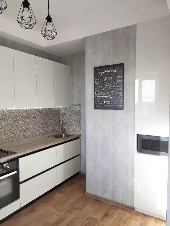 2-к кв. Омская область, Омск ул. Малиновского, 14к2 (55.0 м) - Фото 1