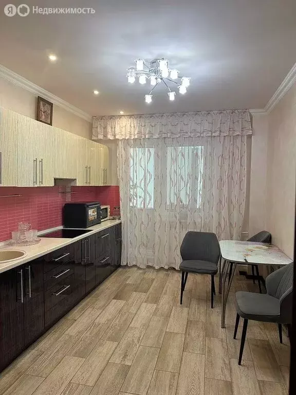 2-комнатная квартира: Сочи, улица Ленина, 298Б (59 м) - Фото 1