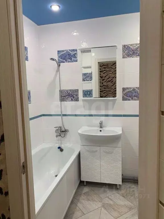 Студия Липецкая область, Липецк ул. Артемова, 5А (30.0 м) - Фото 1