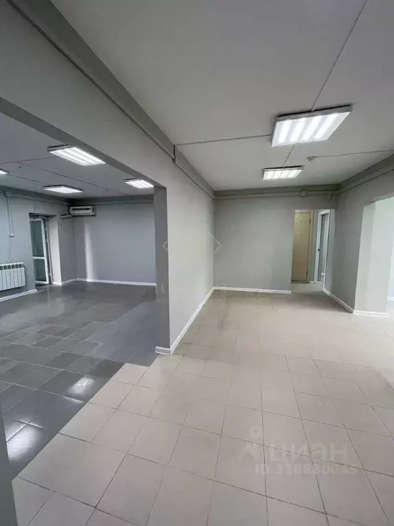 Помещение свободного назначения в Иркутская область, Иркутск ул. ... - Фото 0