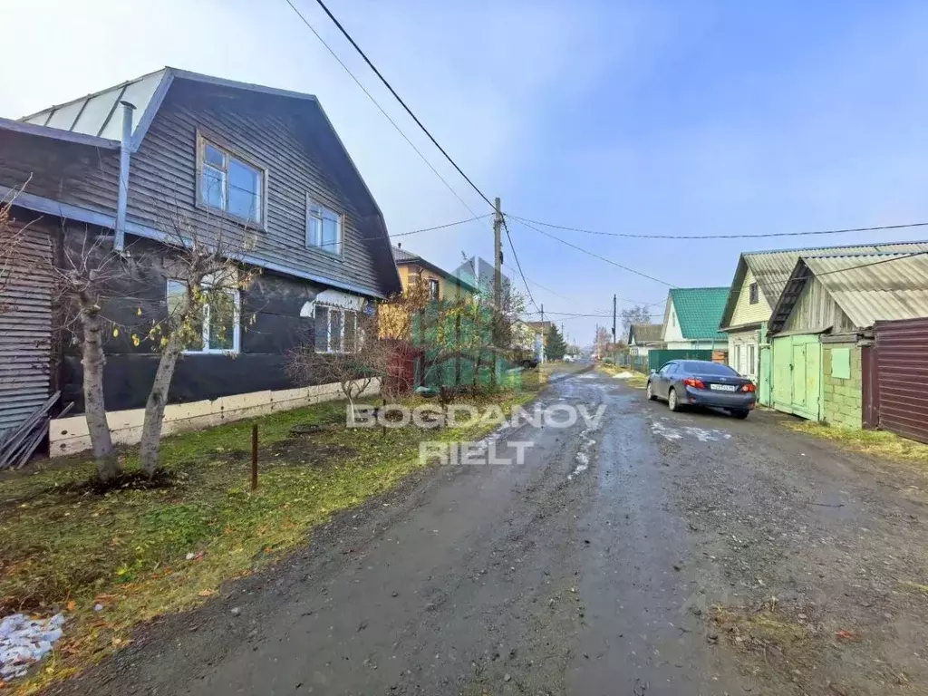 Дом в Омская область, Омск ул. 1-я Томская, 16 (130 м) - Фото 1