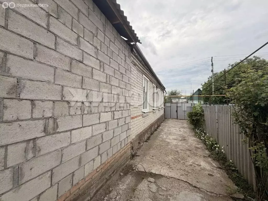 Дом в село Краснокумское, Красноармейская улица (86 м) - Фото 1