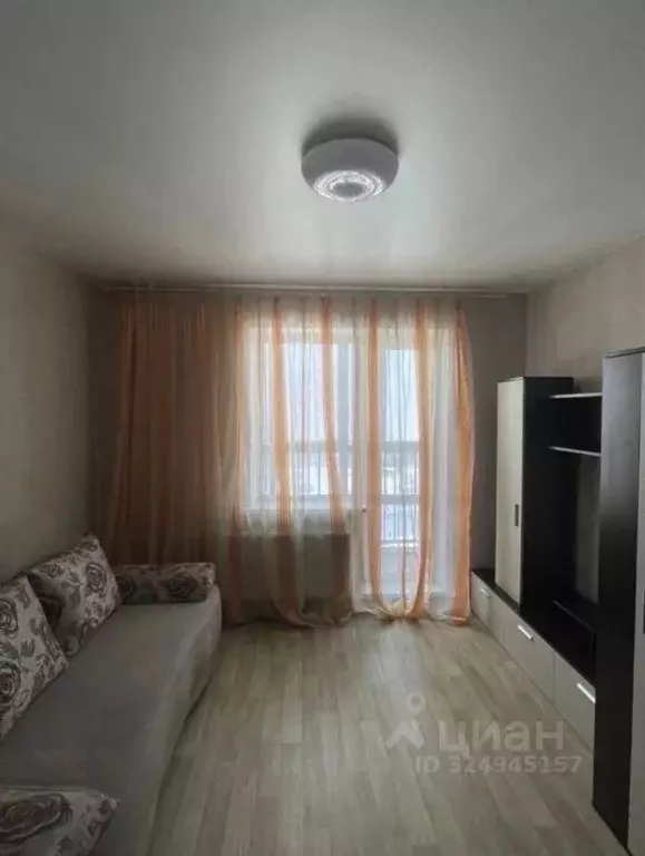 Студия Новосибирская область, Новосибирск Спортивная ул., 31 (29.0 м) - Фото 1