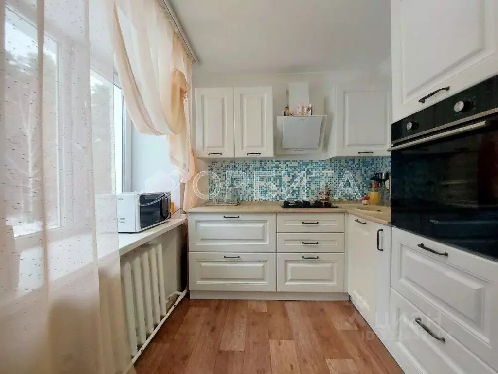 2-к кв. Тюменская область, Тюменский муниципальный округ, пос. ... - Фото 1