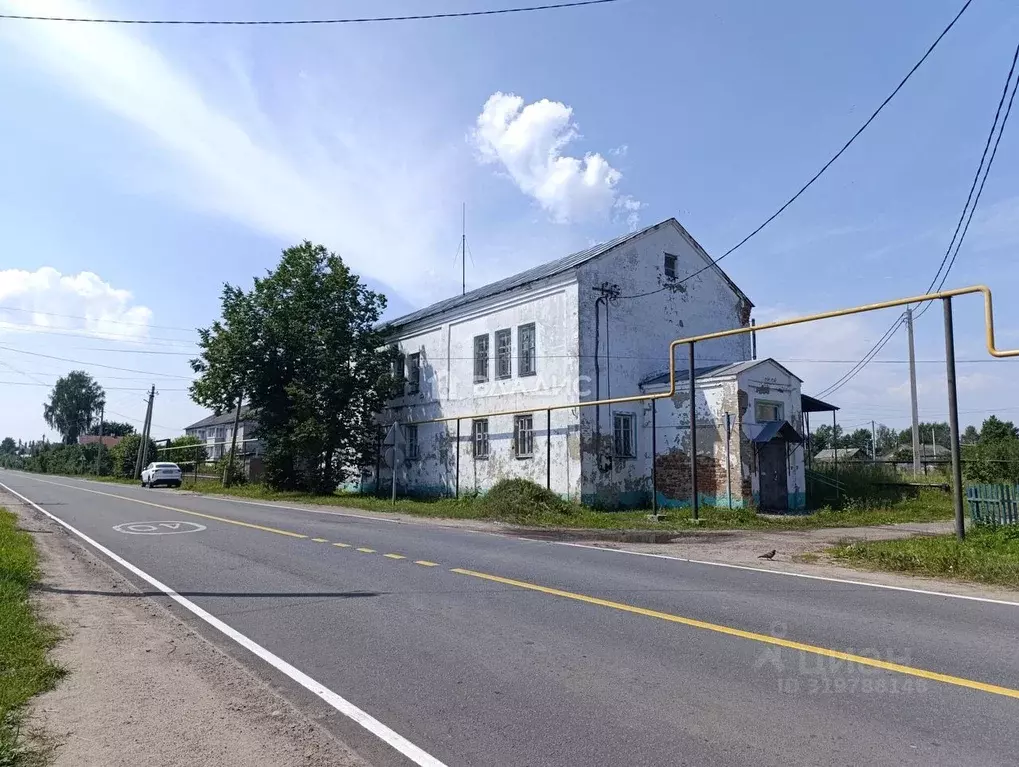Дом в Ивановская область, пос. Лух ул. Октябрьская, 81 (750 м) - Фото 1