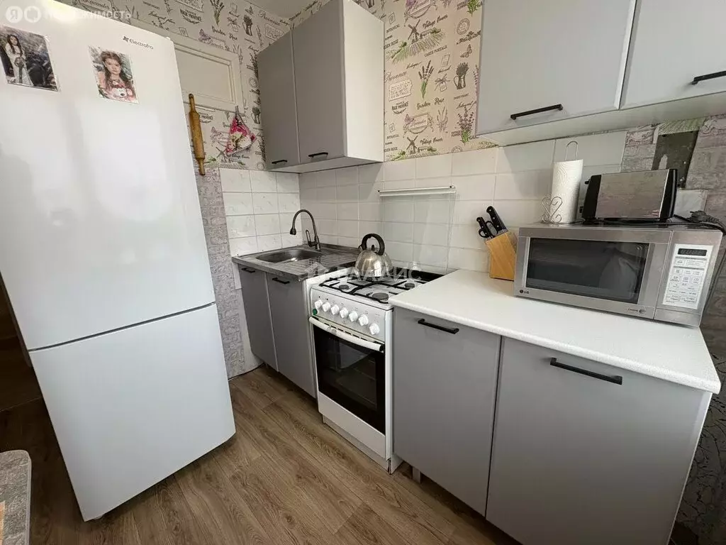 2-комнатная квартира: Сыктывкар, улица Мира, 56 (43.6 м) - Фото 0