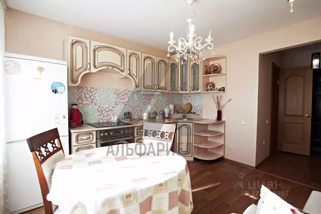 1-к кв. Омская область, Омск ул. Яковлева, 8 (35.0 м) - Фото 1