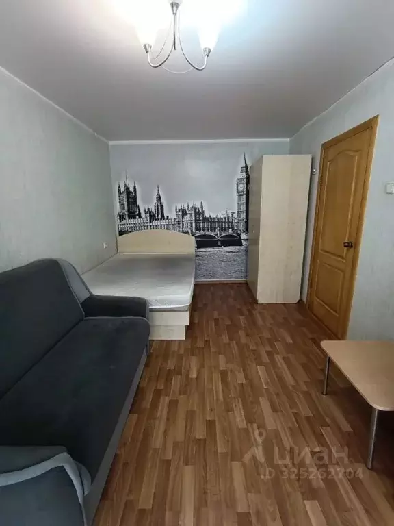 1-к кв. Крым, Симферополь ул. Железнодорожная, 3 (31.0 м) - Фото 1