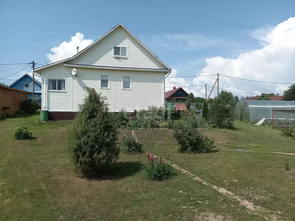 Дом в Ленинградская область, Киришский район, Будогощское городское ... - Фото 1