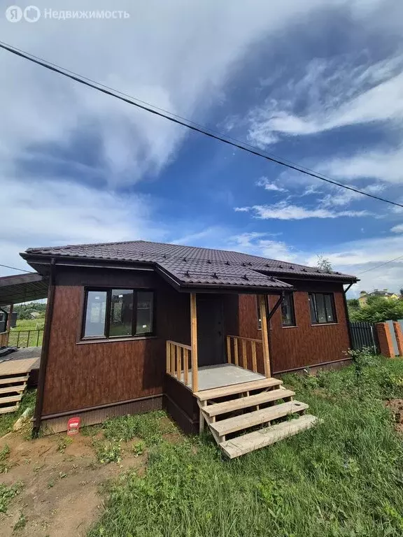 Дом в село Новлянское, Береговая улица (120 м) - Фото 1