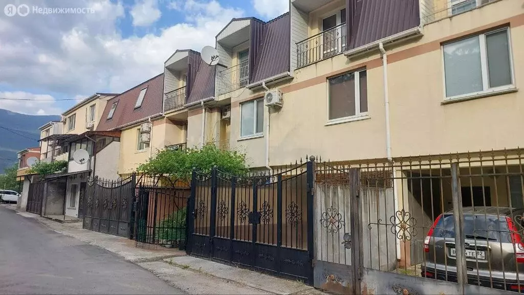 Дом в Ялта, Радужная улица (125.4 м) - Фото 0