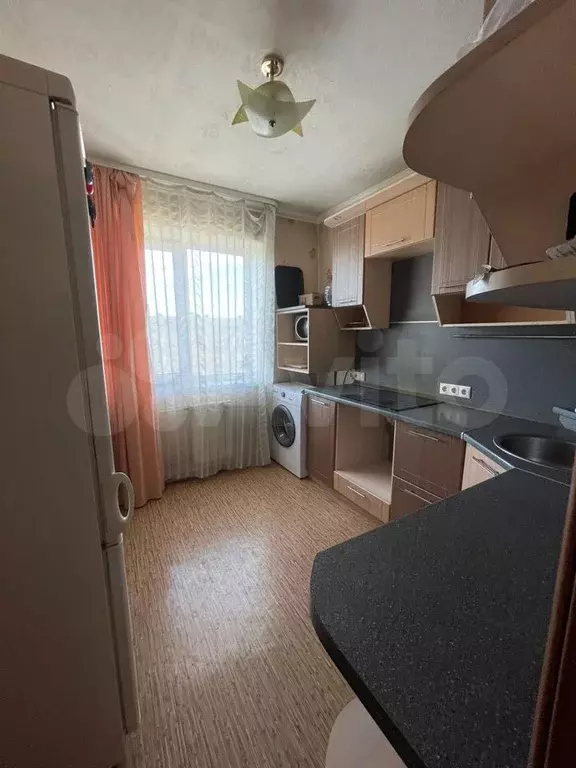 3-к. квартира, 64 м, 9/9 эт. - Фото 0